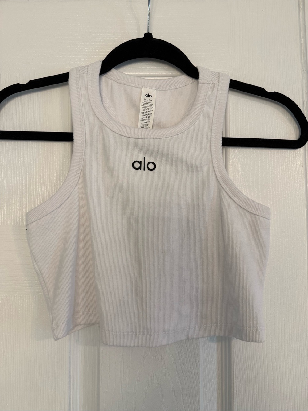 ALO Yoga White Ribbed Crop Tank